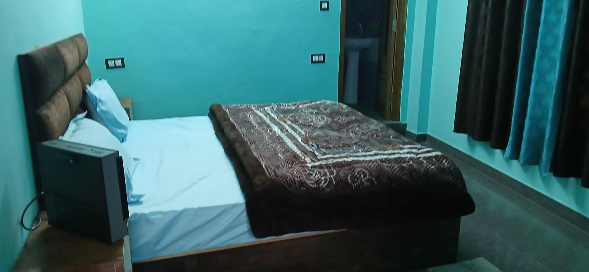 Golden Valley Hotel Kasol Eksteriør bilde